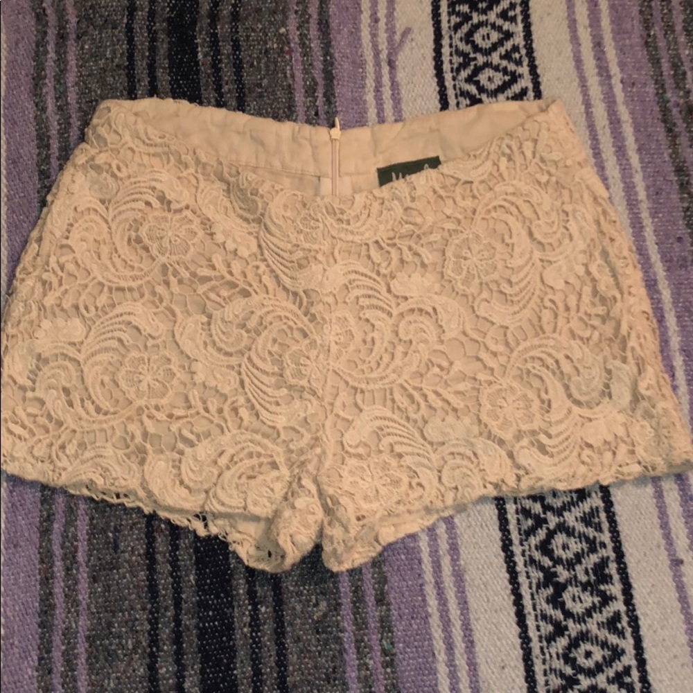 Cream Lace Short